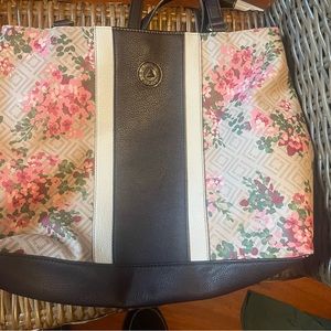 Liz Claiborne tote bag